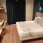 东方摩登酒店