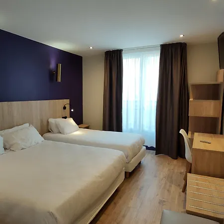 Modern Est Hotel