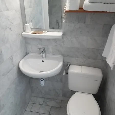 Modern Est Hotell Paris