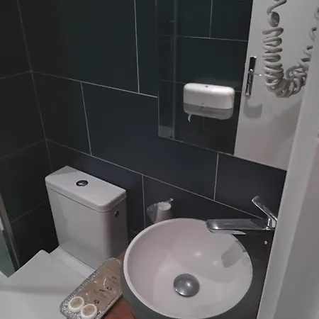 Hotell Modern Est