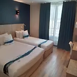 Modern Est 2*