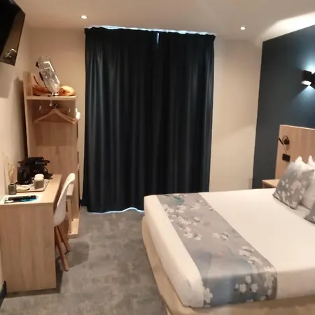 Modern Est Paris