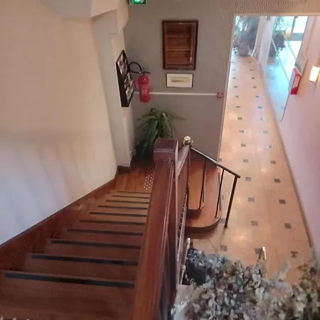 Modern Est