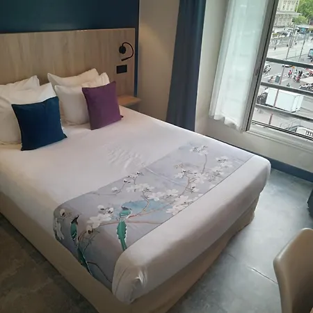 Modern Est 2* Paris