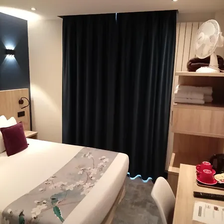Modern Est Hotel Paris