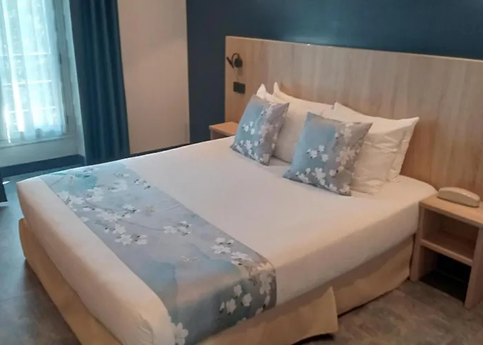 Modern Est Hotel Paryż