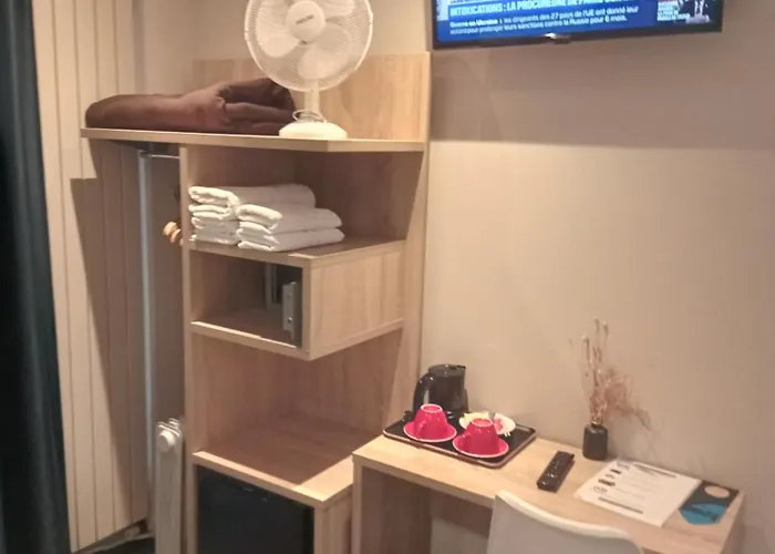 Modern Est 2* Paryż